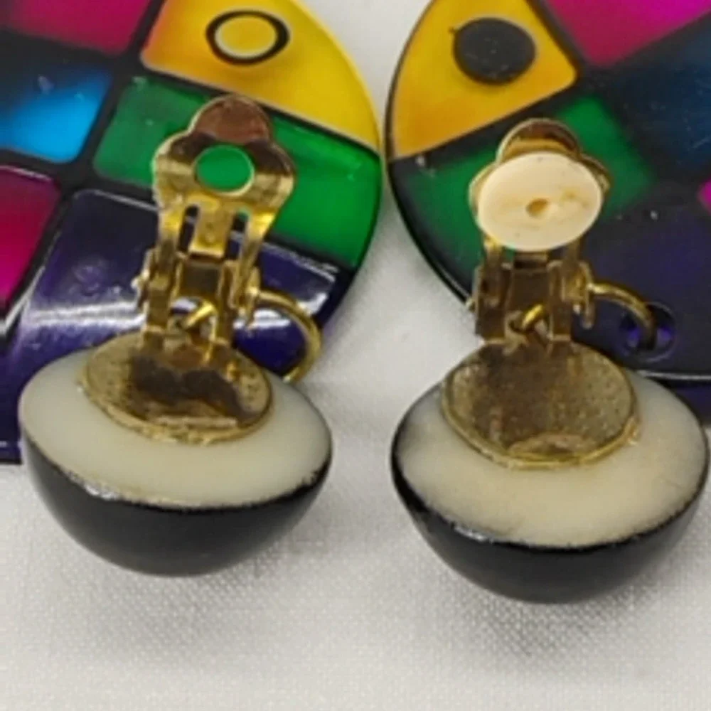 Vintage Stained Glass Plastic Clip On Earrings Neon Retro Boho - Picture 6 of 6